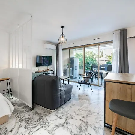 Appartement Avec Terrasse Et Jardin Arboré - 5 Min Hypercentre *